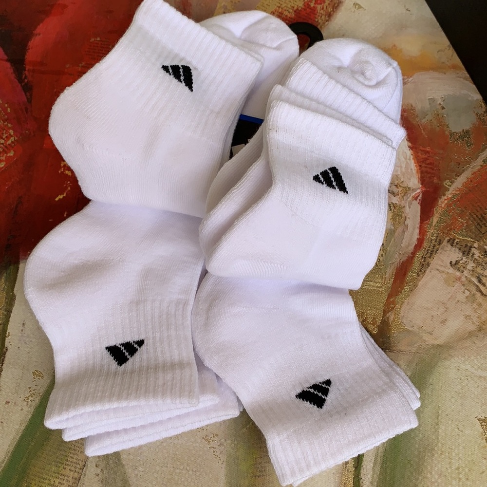 ADIDAS MEN’S CUSHIONED 6 pair QUARTER SOCKS - Picture 10 of 16